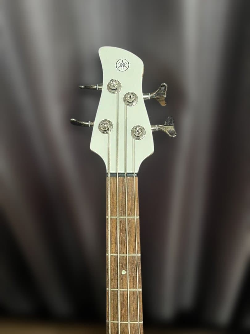 TRBX304 WH【おまけ付】YAMAHA ホワイト 白 ベース ヤマハ