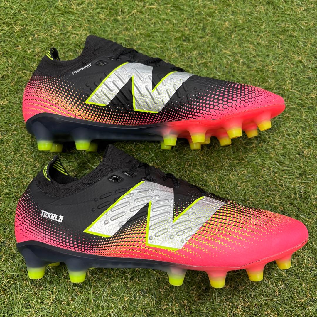 【即日発送 美品】New Balance TEKELA V4+ PRO HG