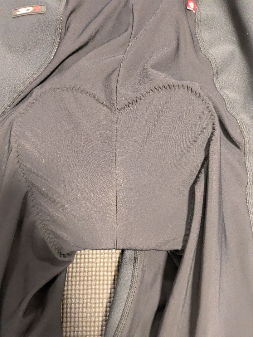 パールイズミ　ウィンドブレーク ビブ タイツLサイズ