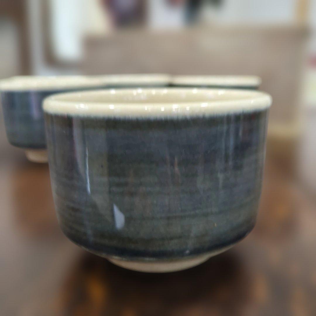 骨董　呉須　蝶々　汲出し茶碗　茶碗　陶器　胡蝶　在銘　5つ　木箱