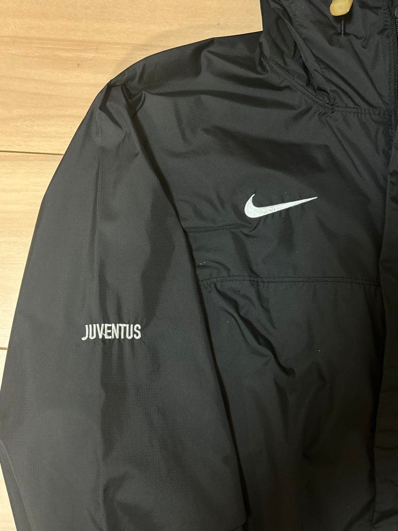 Nike Juventus ユベントス　ウィンドブレーカー