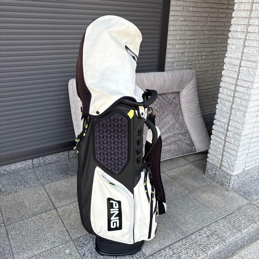 PING キャディバッグ ホワイト ブラック