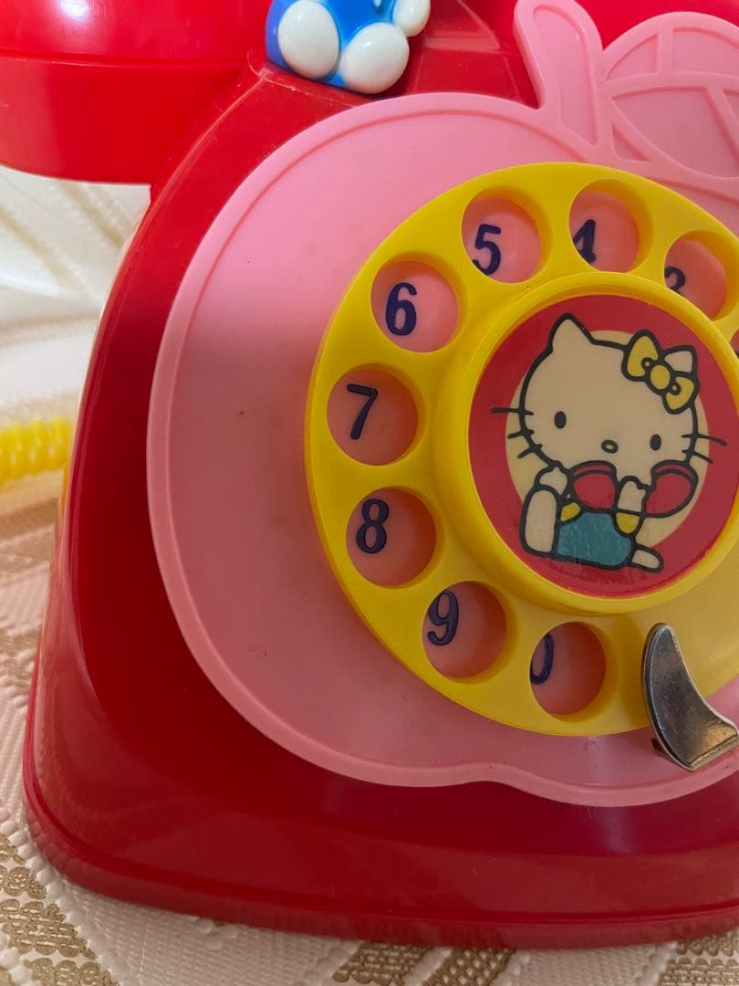 昭和レトロ　東邦化工　サンリオ　ハローキティ　キティちゃん　電話　当時物　希少