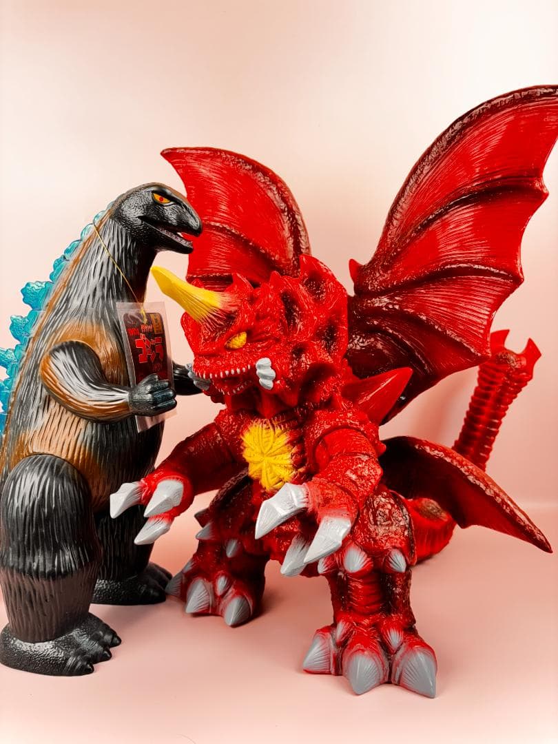 ゴジラ・ストア限定　マルサン×こがねむし　超弩級デストロイア