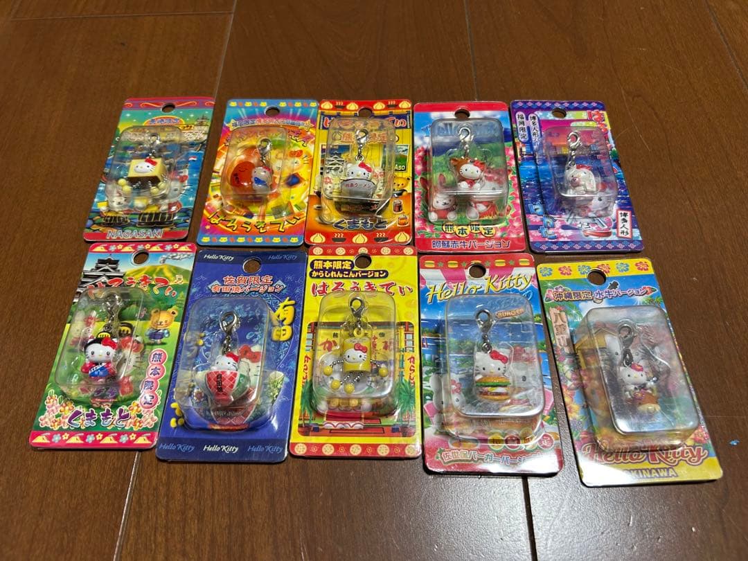 レア！！2004~2007年代物 ハローキティ ご当地ストラップ 10個セット