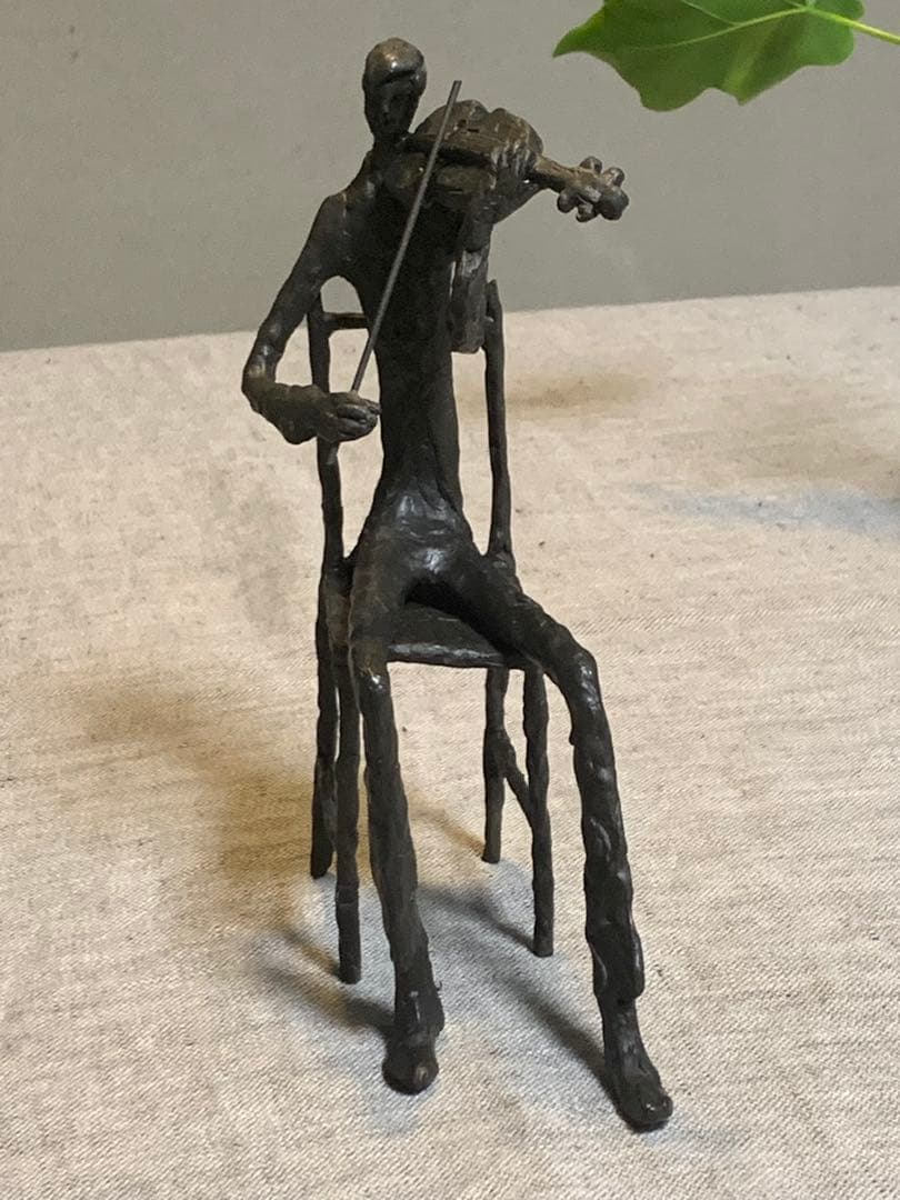 室内楽の情景 ヴァイオリン奏者 オブジェ　重厚 置物　ヴィンテージ