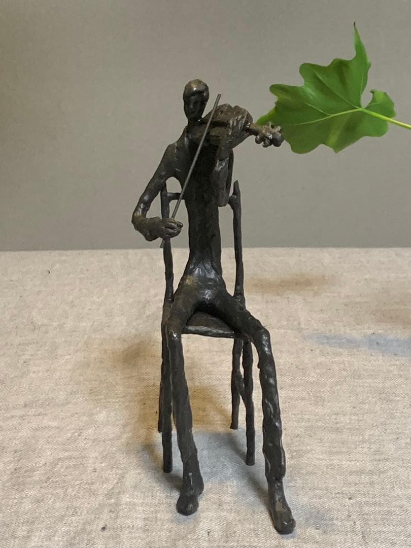 室内楽の情景 ヴァイオリン奏者 オブジェ　重厚 置物　ヴィンテージ