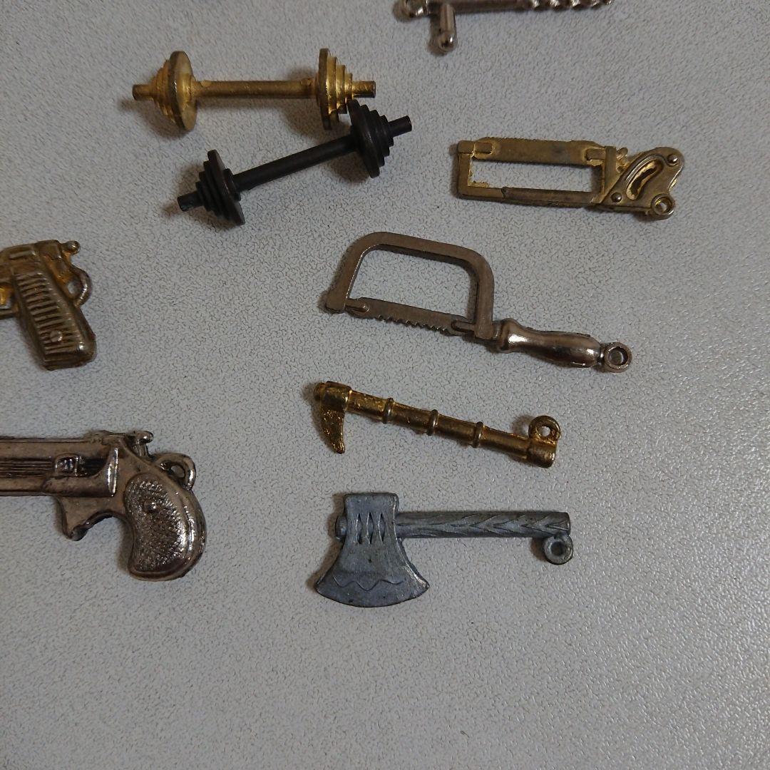 ◇当時もの 超貴重 昭和レトロ 昔の20円 ガチャガチャのおもちゃ、おまけ