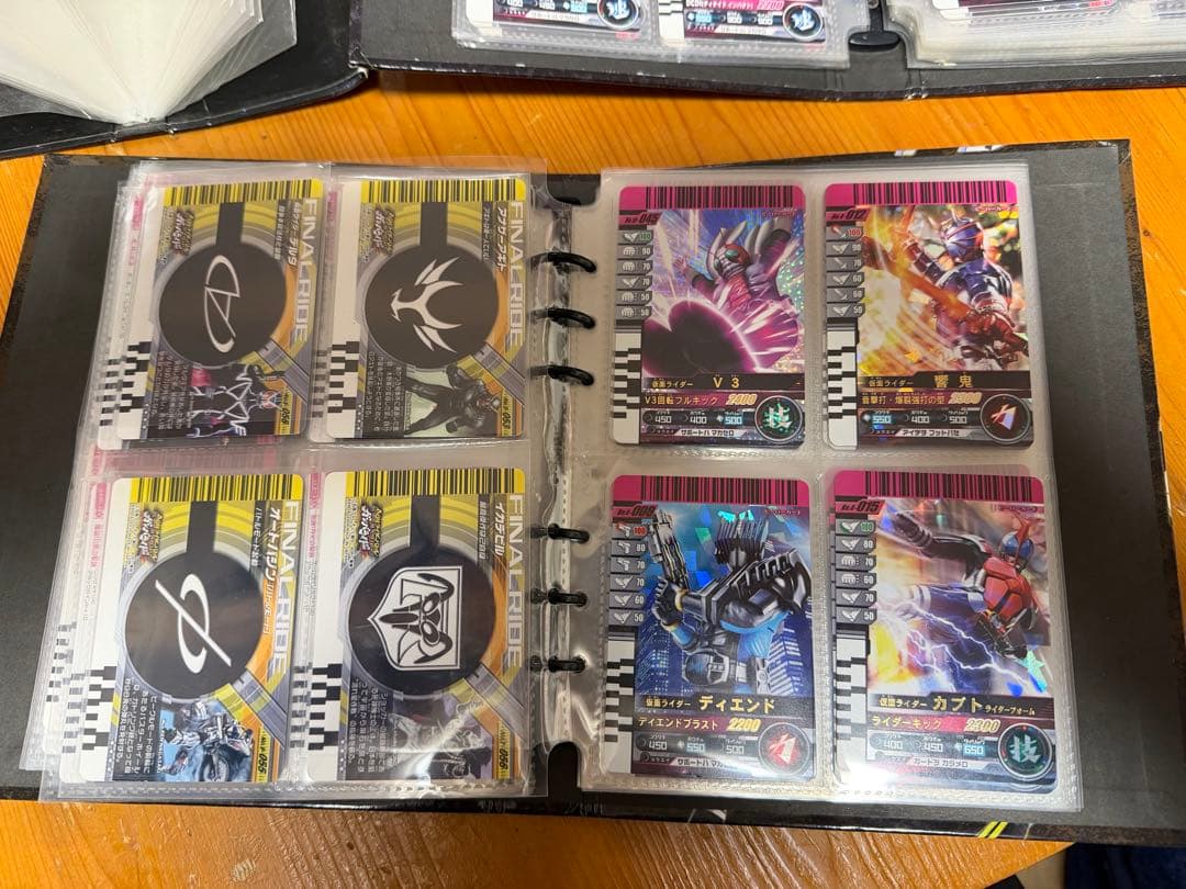 仮面ライダー　ガンバライド　ゴールドコンプ他多数カードとカードバトル機