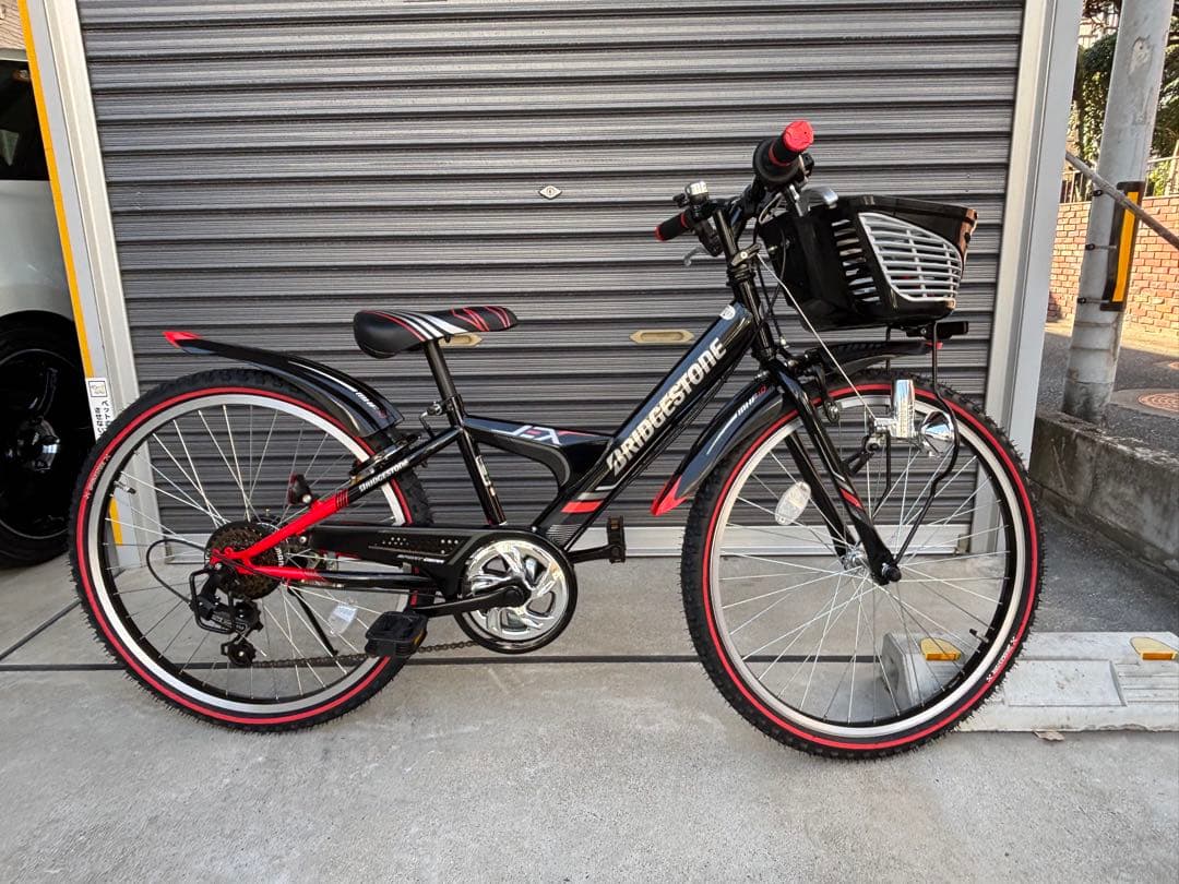 はる　BRIDGESTONE 子供用自転車 24インチ　ブラック／レッド