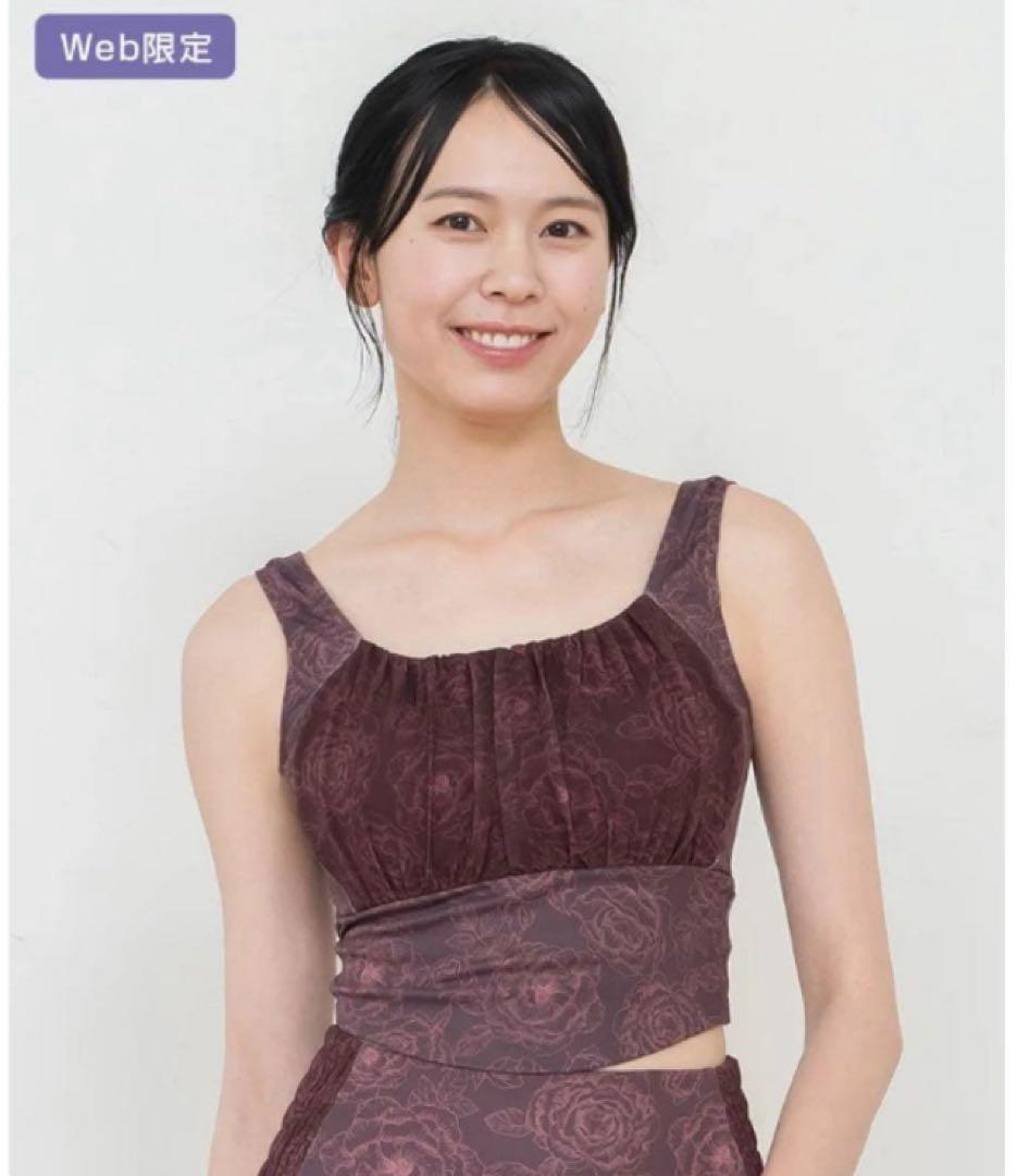 スカーラ sukala フラワートップス＆レギンス セットアップ L/M