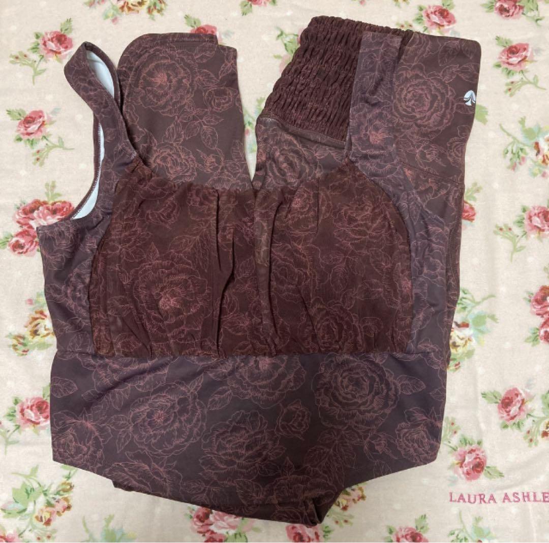 スカーラ sukala フラワートップス＆レギンス セットアップ L/M