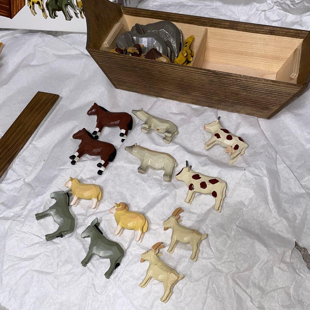 クリスチアン・ヴェルナー　ノアの方舟 木製 置物 ドイツ製