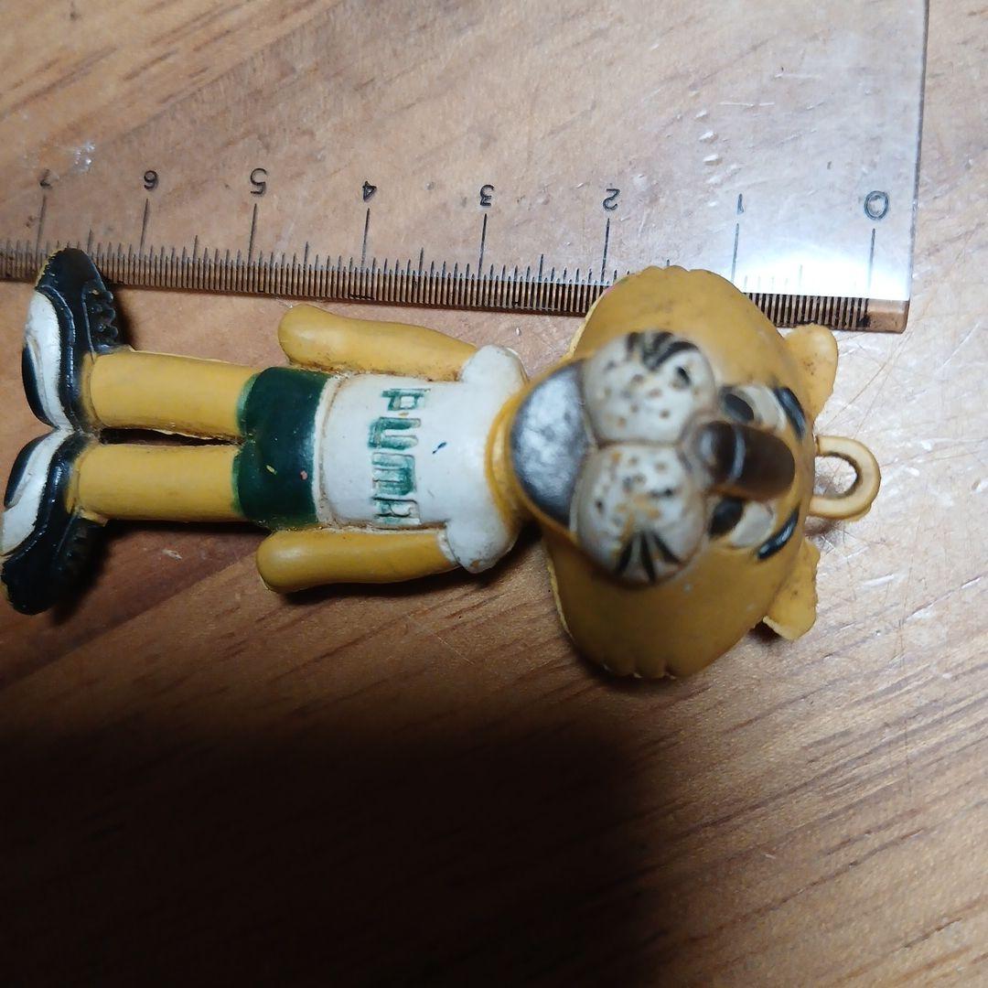 レトロ　プーマくん