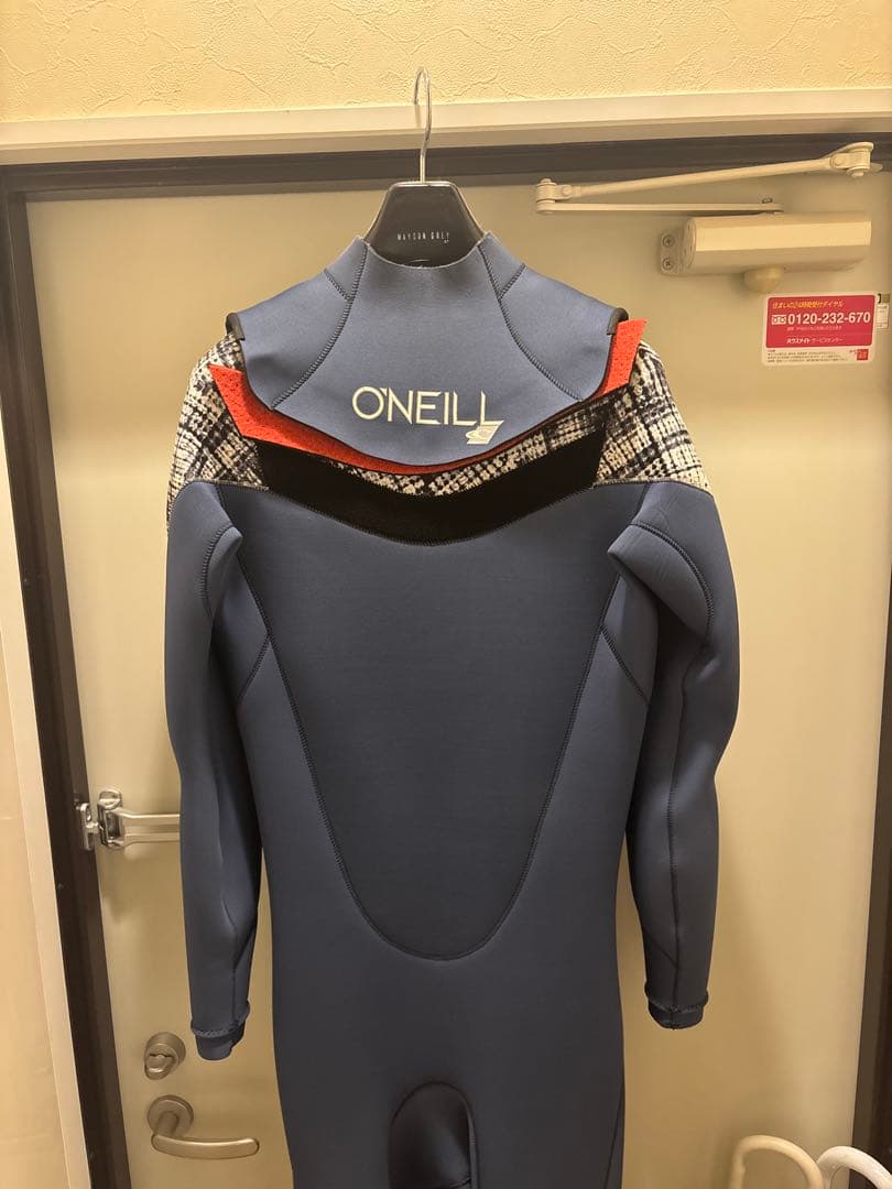 オニール　ウエットスーツ　サイズLL