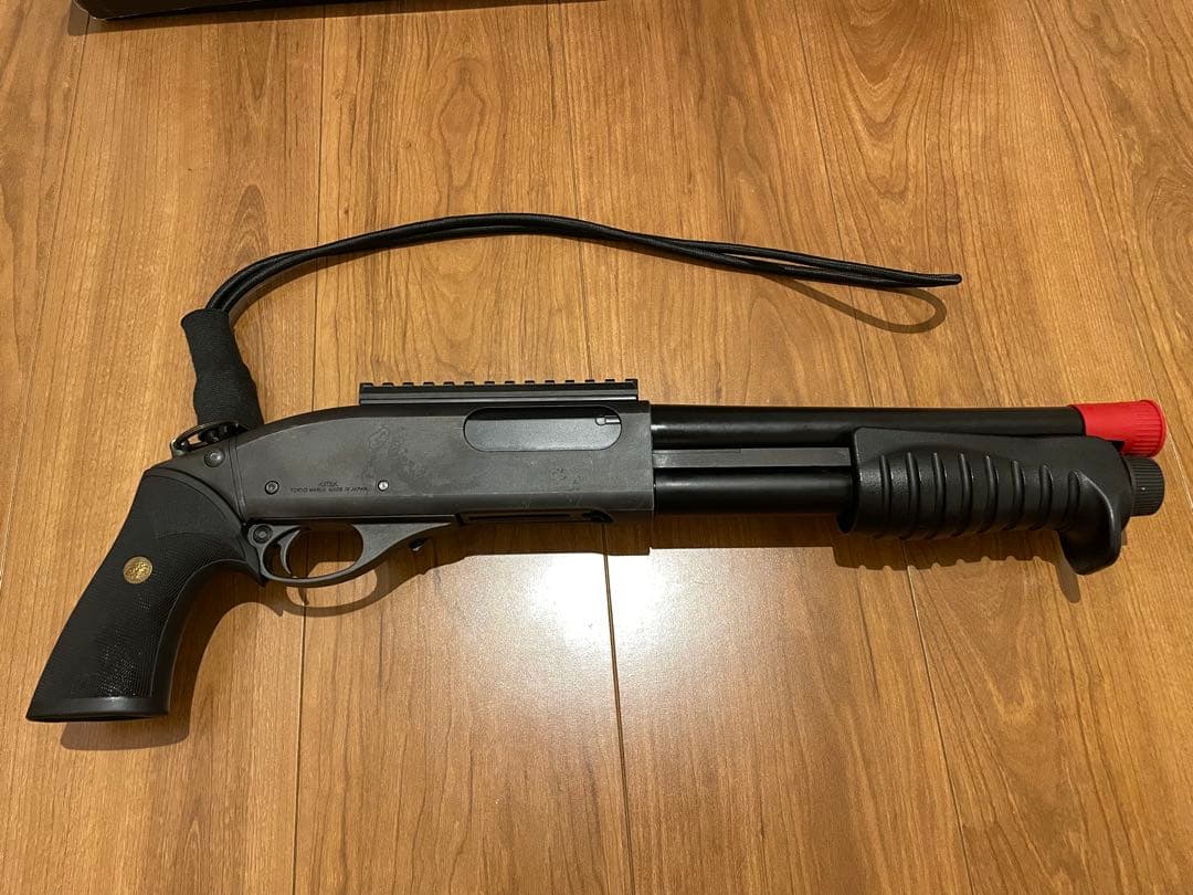 東京マルイ　ガスショットガンM870 BREACHER