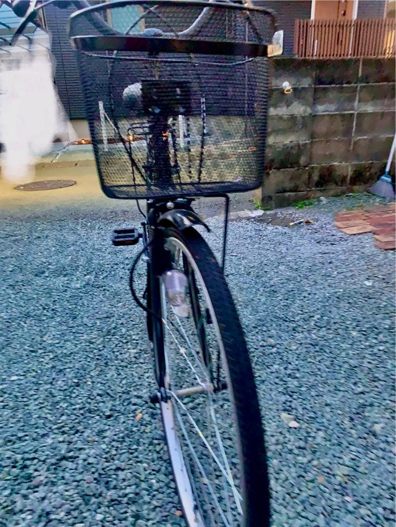 黒色 シティサイクル 26インチ 前バスケット付き