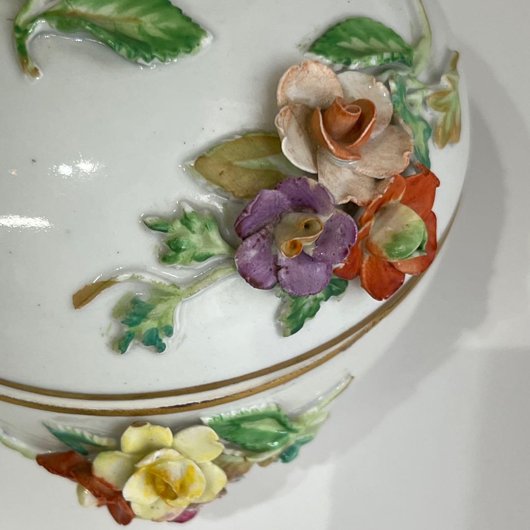 ドレスデン　アップリケ花文蓋物