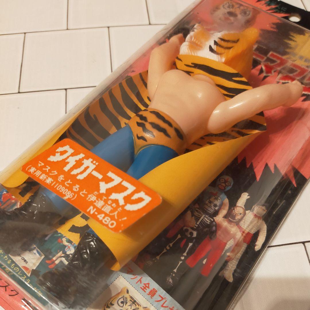 ＜未開封！＞【当時物】タイガーマスク 伊達直人 ソフビ