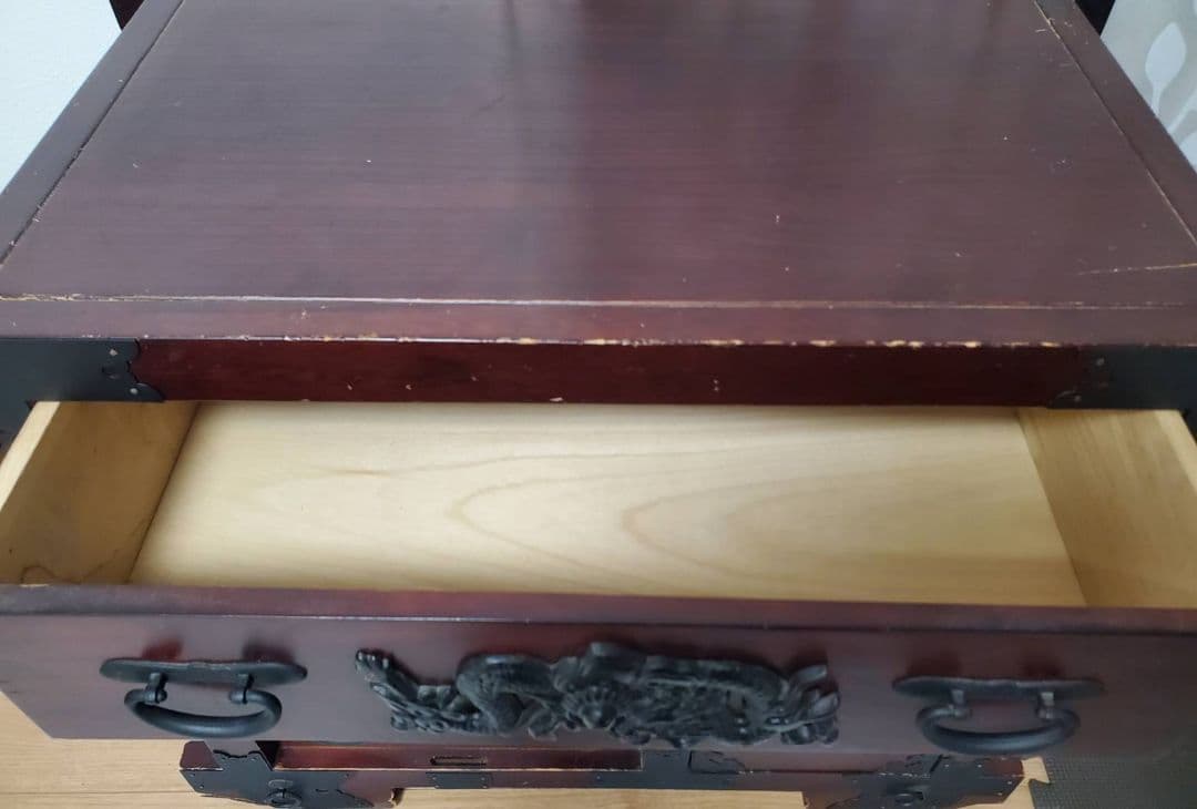 キャスター付き 箪笥 車箪笥 龍 雲龍金具 キャビネット レトロ