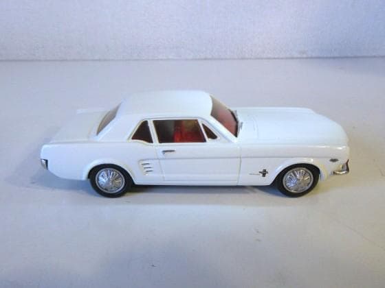 特価 AMR (1/43) フォード MUSTANG COUPE