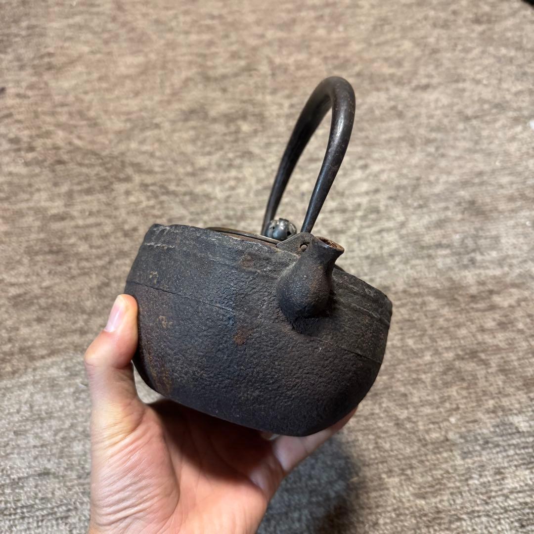 鉄瓶　銀摘付　鉄器　 アンティーク　骨董品　レトロ　鉄びん　茶道具