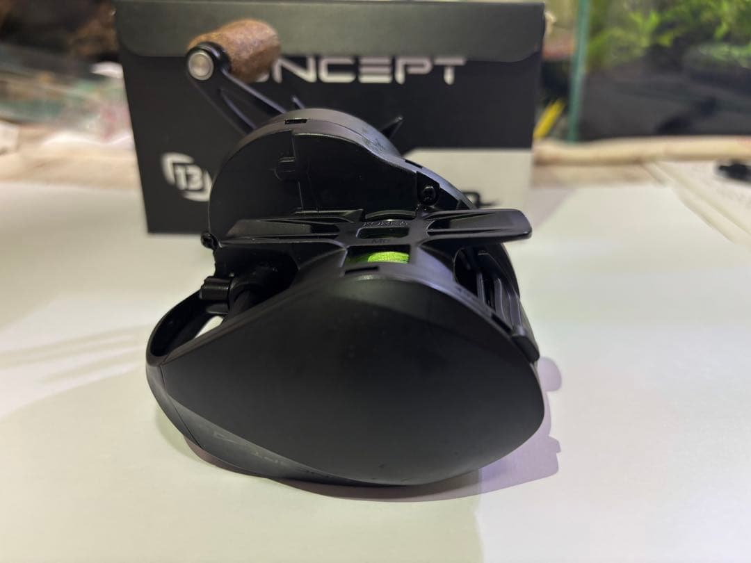 【13Fishing Concept A3 】ベイトリール(左巻き)