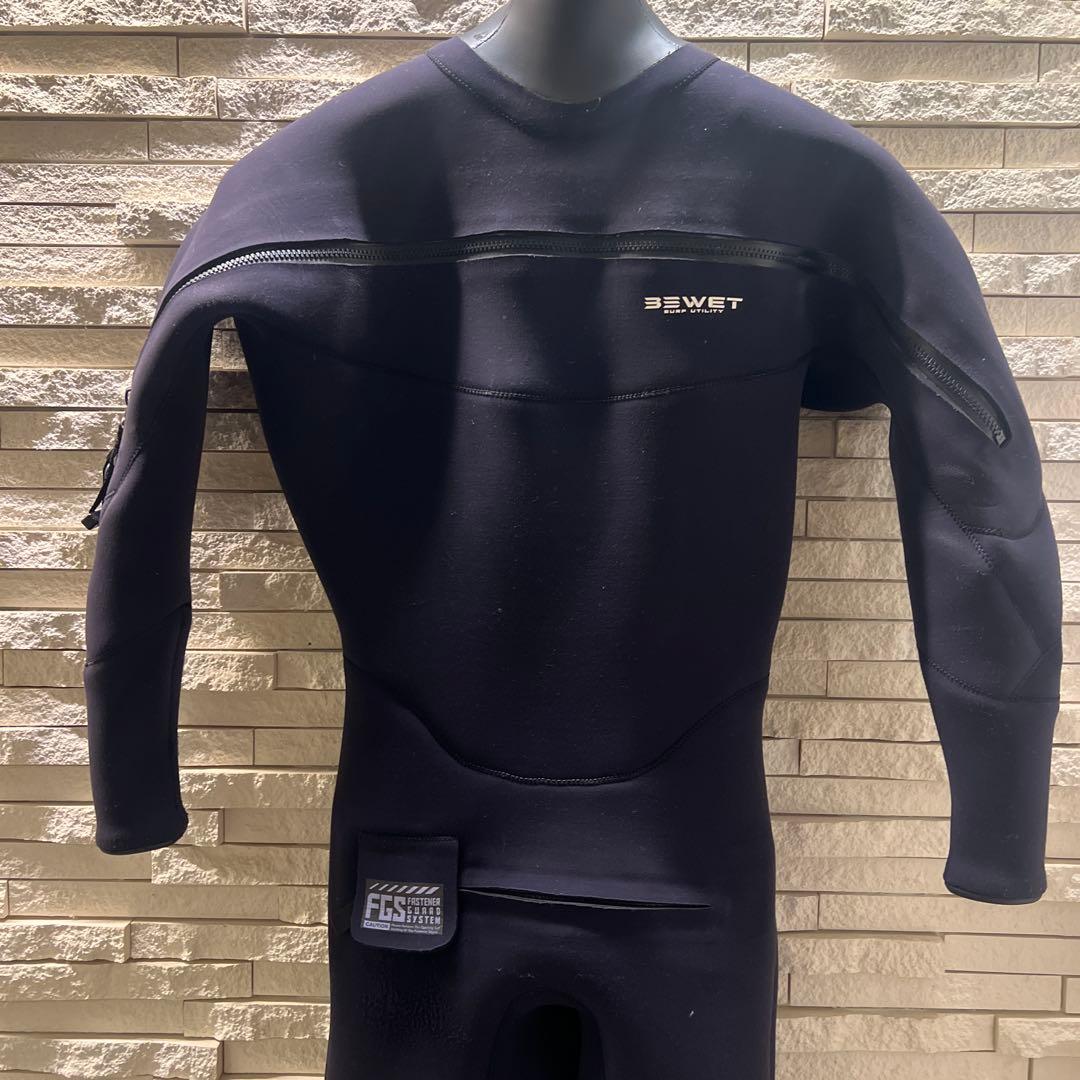 BEWET セミドライスーツ ブラック