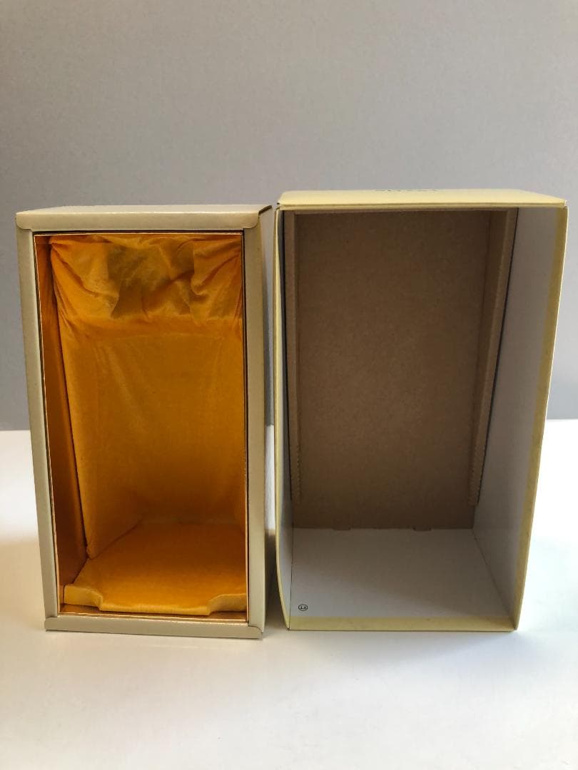 響　17年ゴールドラベル　750ml　43％　化粧箱入り