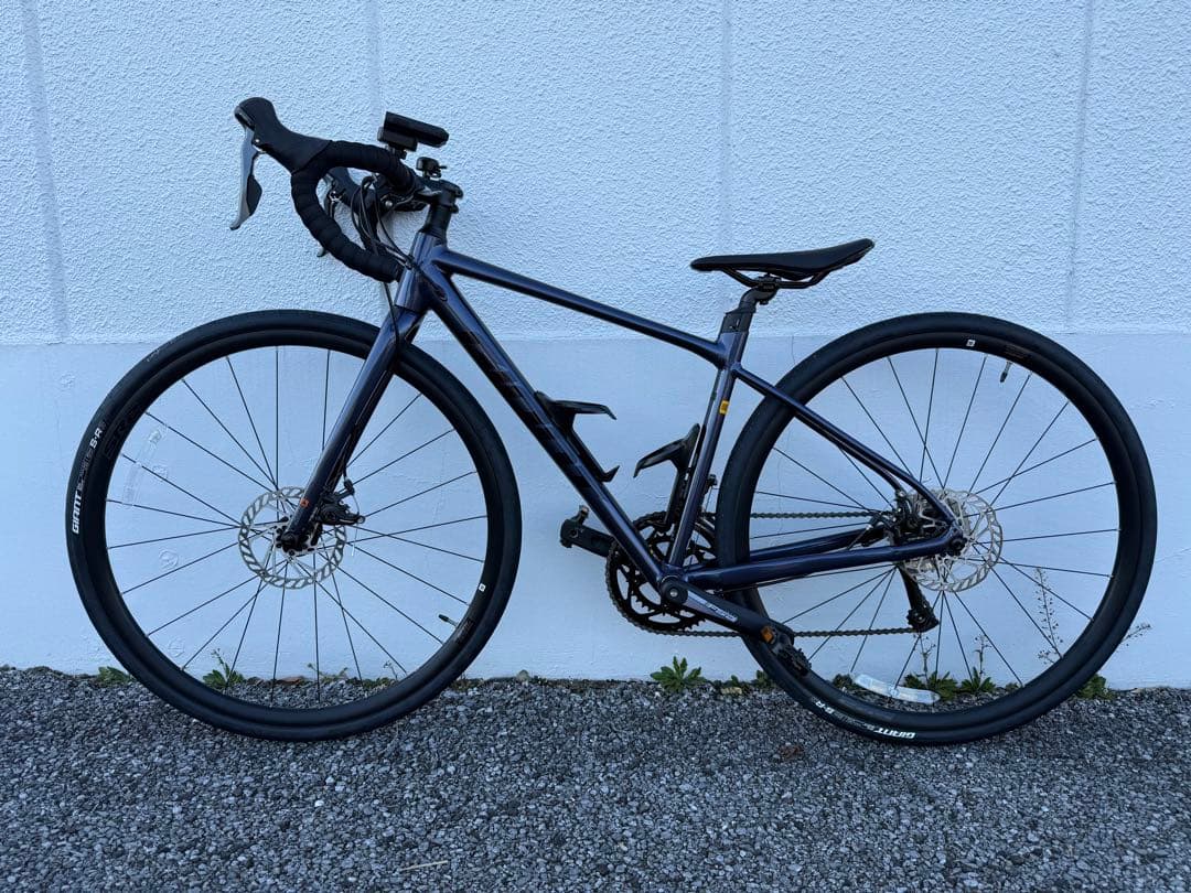 【極美品2025年最新モデル】GIANT CONTEND AR 4 XS