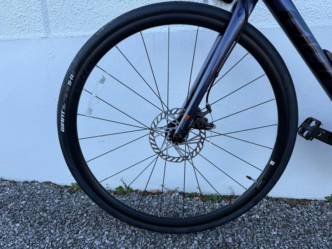 【定価¥159500極美品2025年最新】GIANT CONTEND AR 4