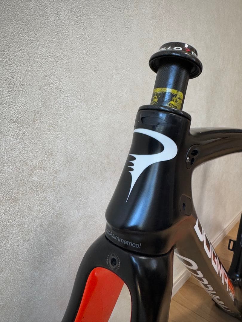 PINARELLO DOGMA 65.1フレーム ブラック/オレンジ
