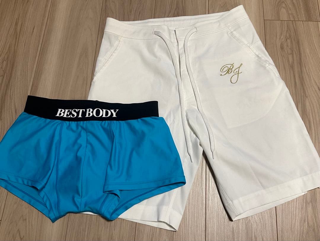 BEST BODY JAPAN ホワイトパンツとブルーインナーショーツセット