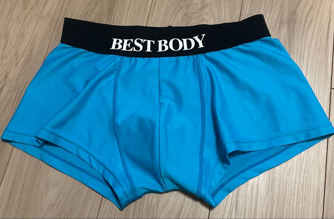 BEST BODY JAPAN ホワイトパンツとブルーインナーショーツセット