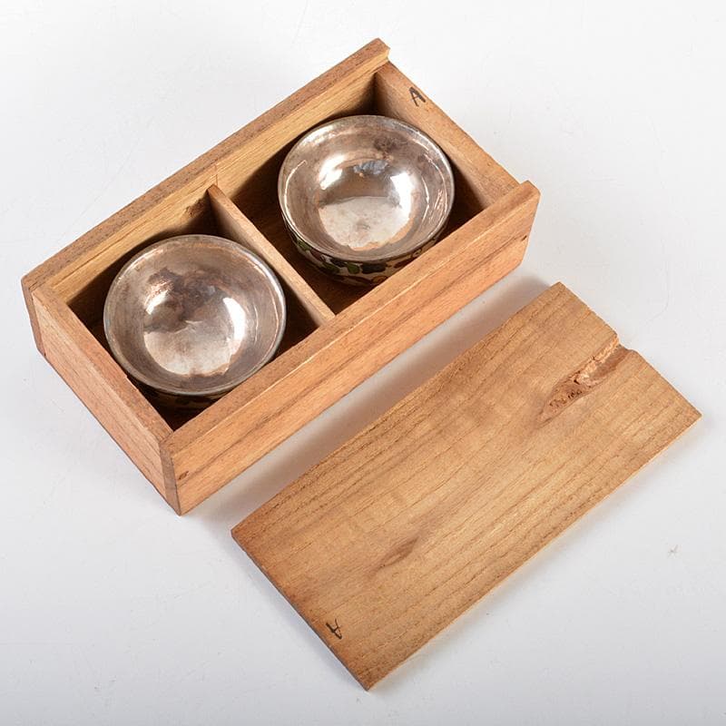 中国　唐物　古七宝内銀張　花草文　盃　一對　時代箱　M　6643