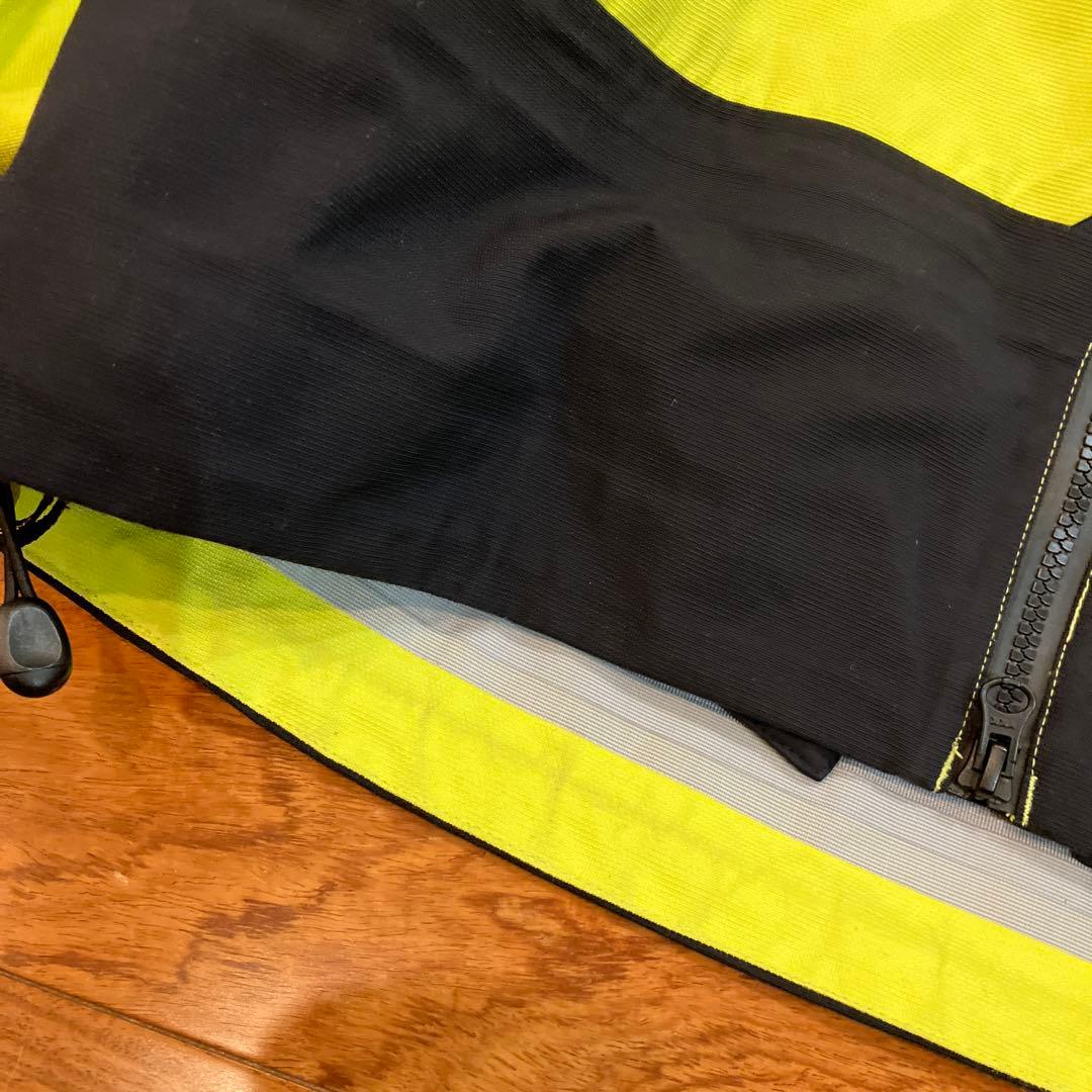 マウンテンハードウェア　スキーウエア　スノーウエア ジャケット　メンズ　M