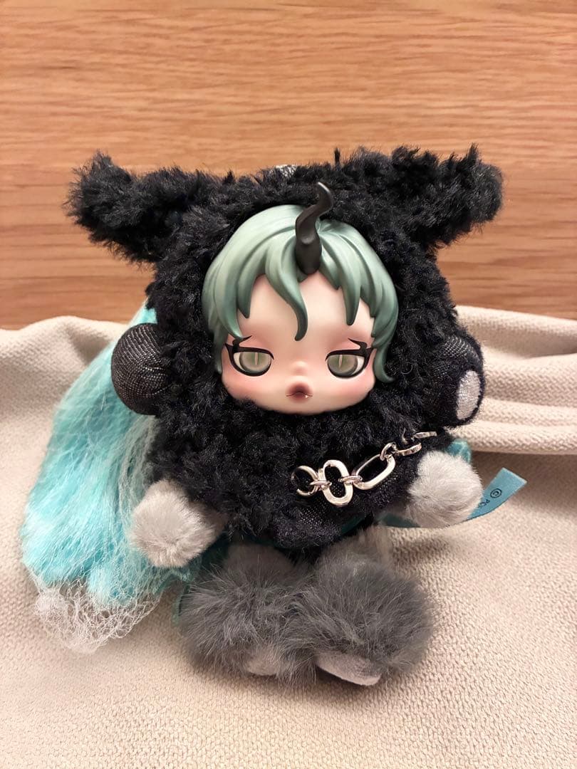 スカルパンダマイリトルポニースーパーシークレットQueenChrysalis