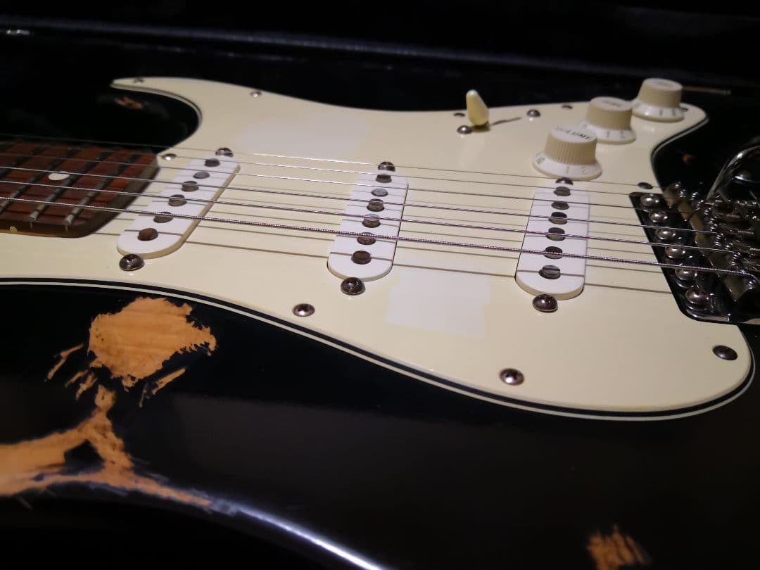 FENDER HIGHWAY ONE RELIC ソフトケース付きます。