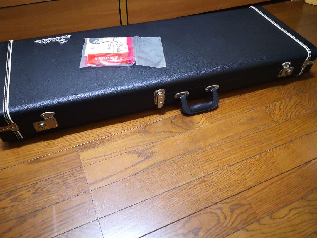 FENDER HIGHWAY ONE RELIC ソフトケース付きます。