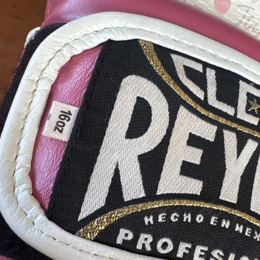 メキシコ購入 REYES ボクシンググローブ ホワイト/ピンク 16OS