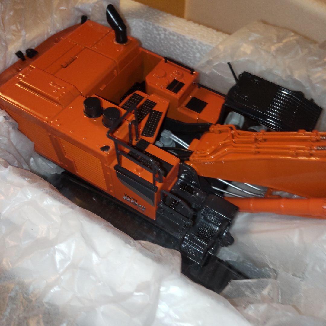 日立建機　HITACHI ZAXIS 890 LCH-7 1/50