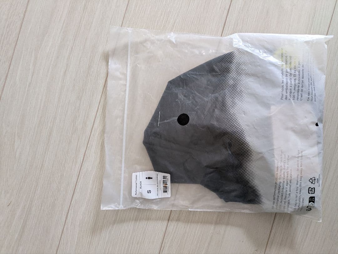 ON RUNNING PERFORMANCE-T LUMOS ジャージ上下セット