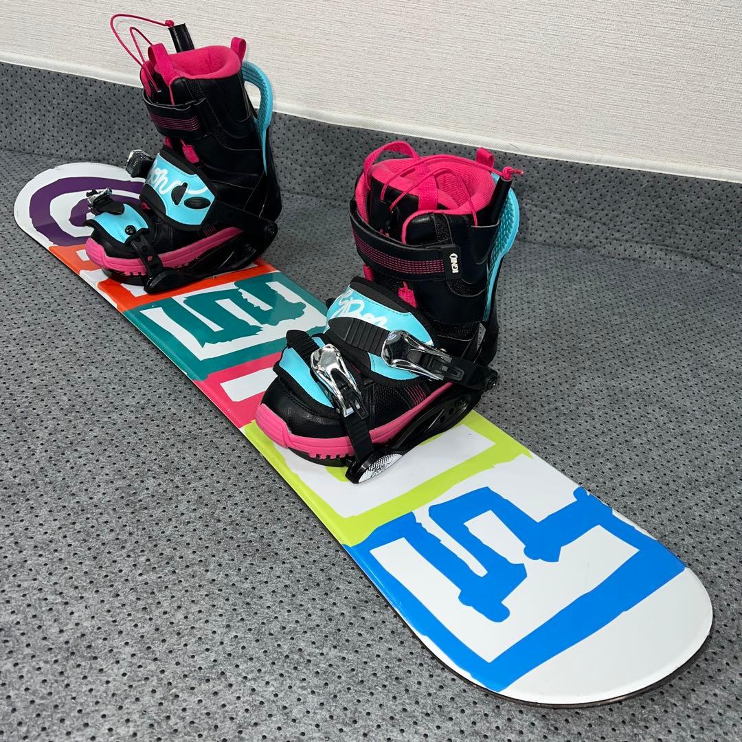 ５回使用 キッズスノーボード 105cm SLQ×バイン×レースブーツ