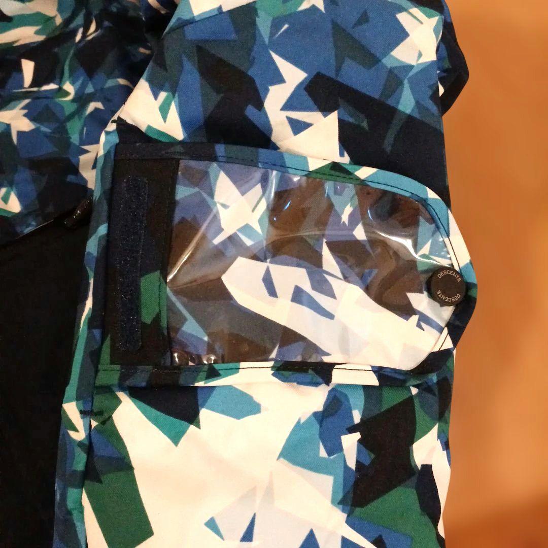 DESCENTE 157～163㌢　スキージャケット(収納できる腕ポケット付)