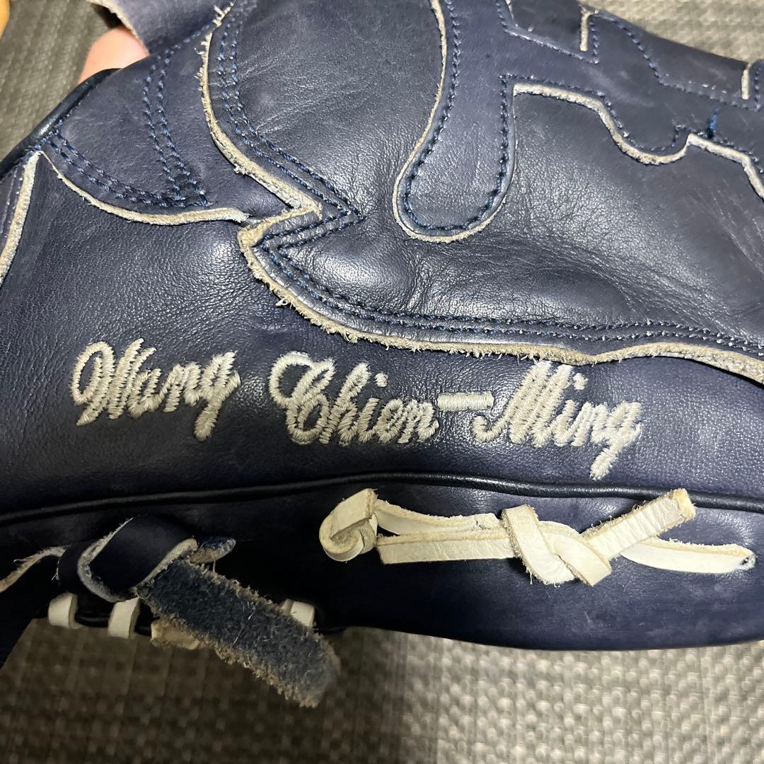 c*t様 NIKE　硬式グラブ　投手用　王建民　シグネイチャーモデル