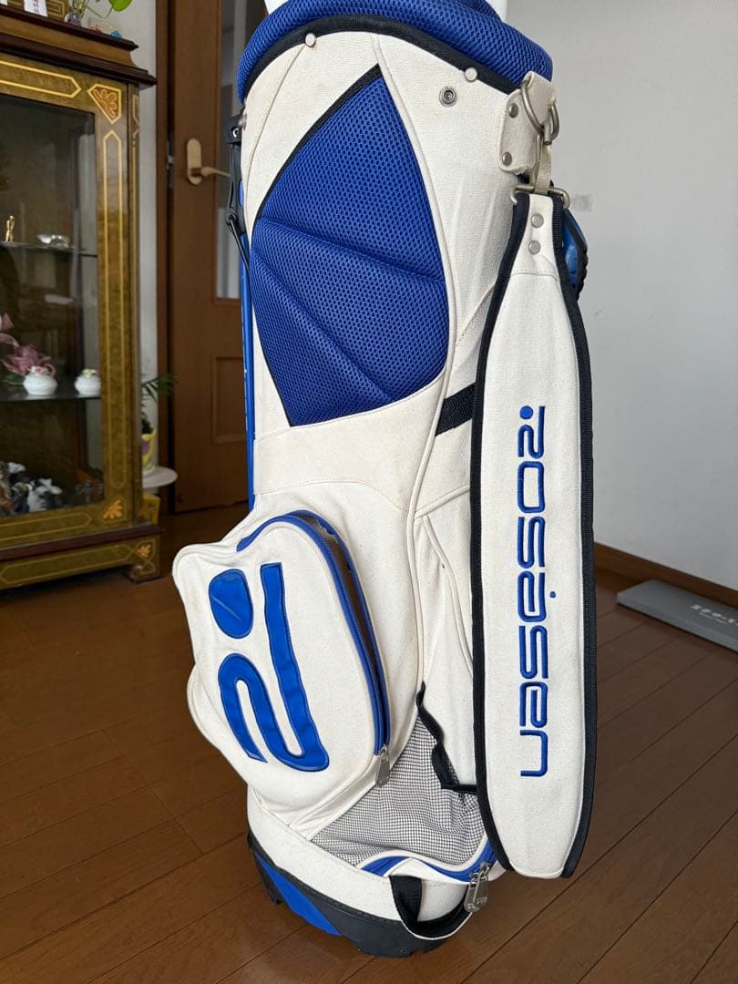 ロサーセン・スタンド付きキャディバッグとマルボンヘッドカバー付き