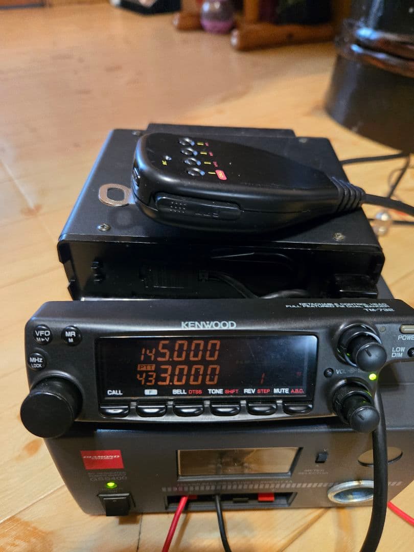 アマチュア無線TM-732機