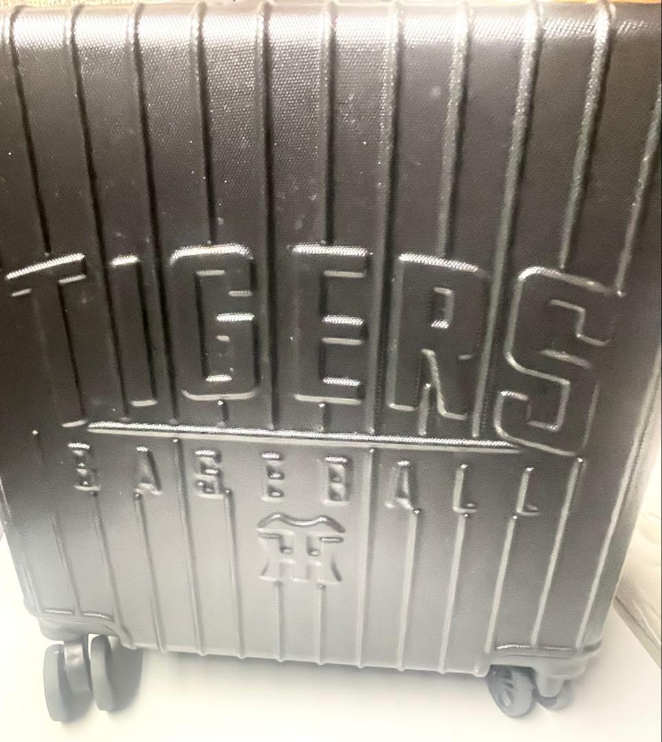 美品 阪神タイガース ダイヤモンドプラス 限定特典 キャリーケース