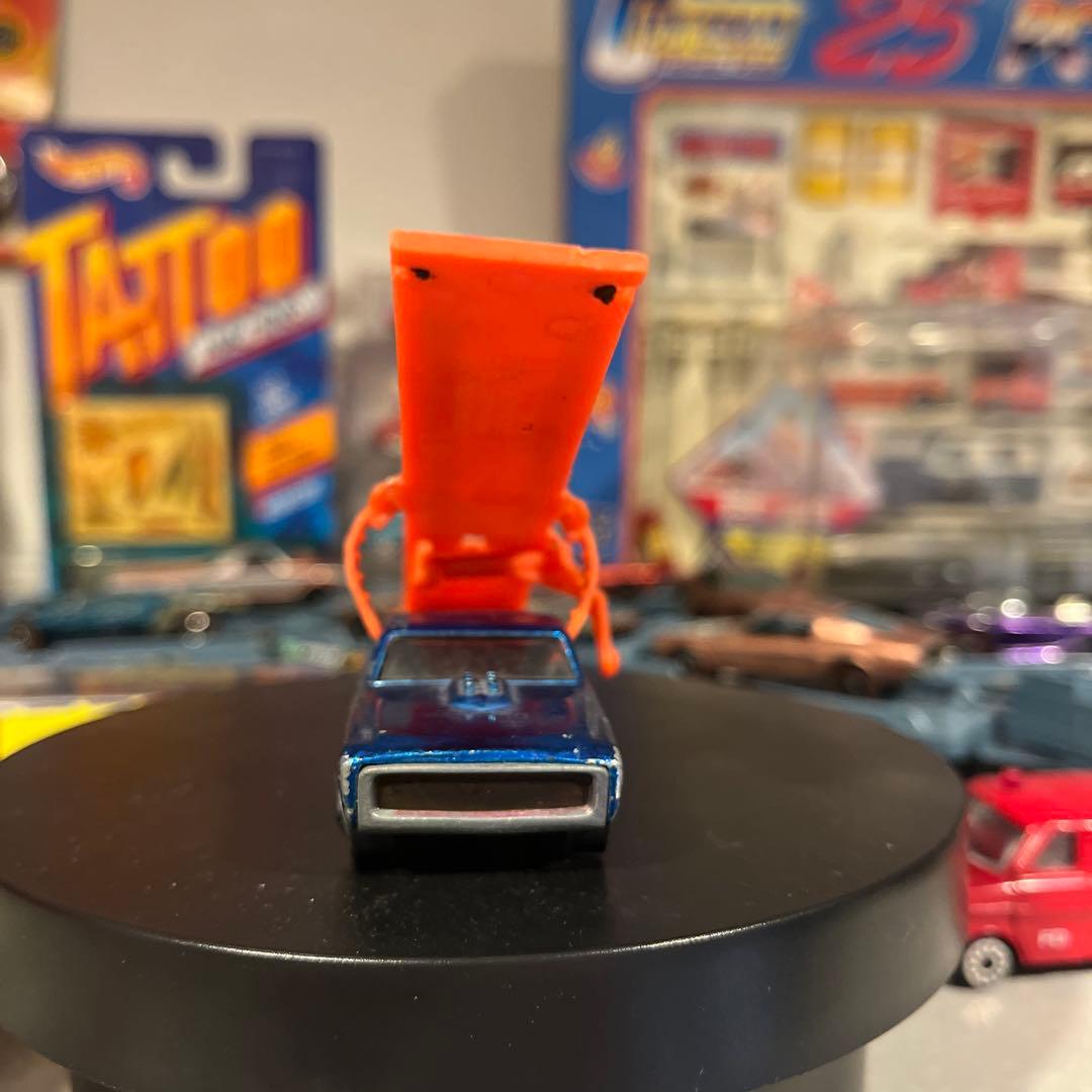 ミニカー hotwheels skyshow custom fleetside