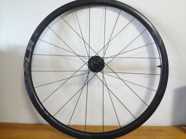 GIANT SLR1 DISC 30㎜ カーボン ホイール シマノ